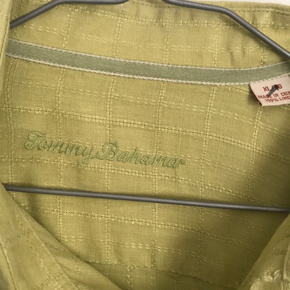 Tommy Bahama linen button shirt in XL - Picture 4 of 5